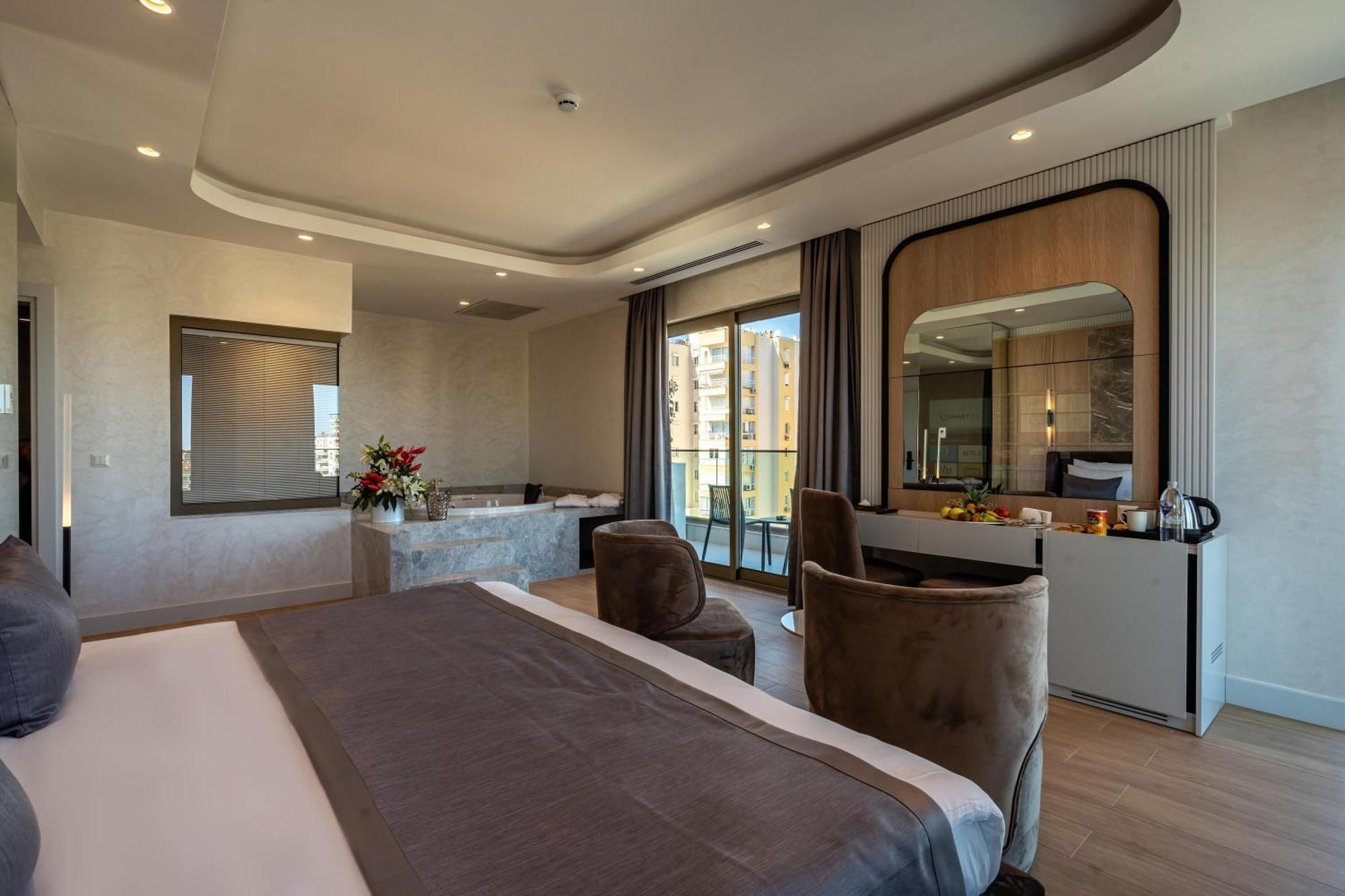 Awen Lara Hotel Antalya Exterior photo
