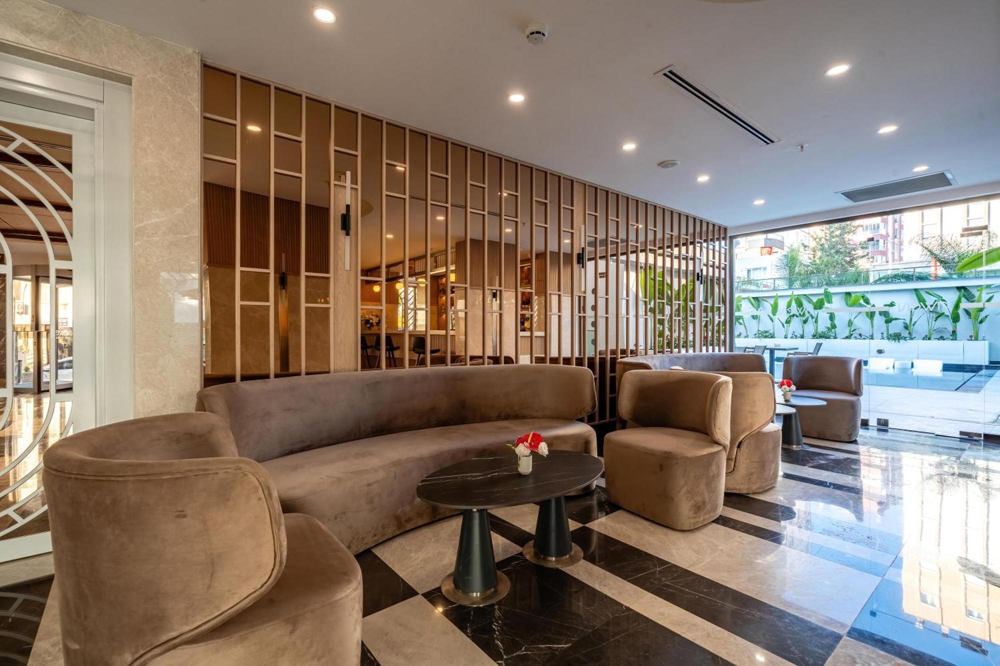 Awen Lara Hotel Antalya Exterior photo