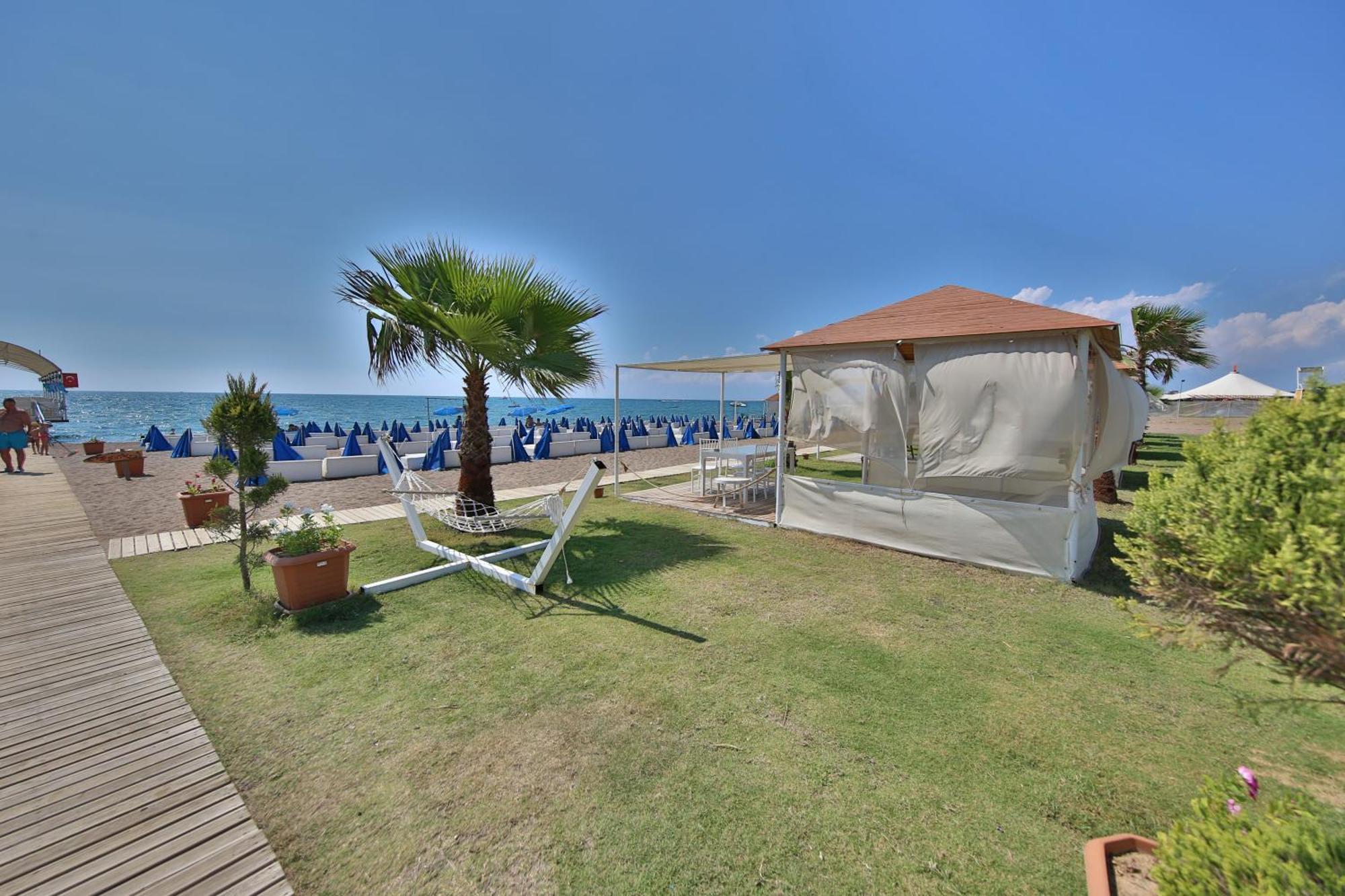Awen Lara Hotel Antalya Exterior photo
