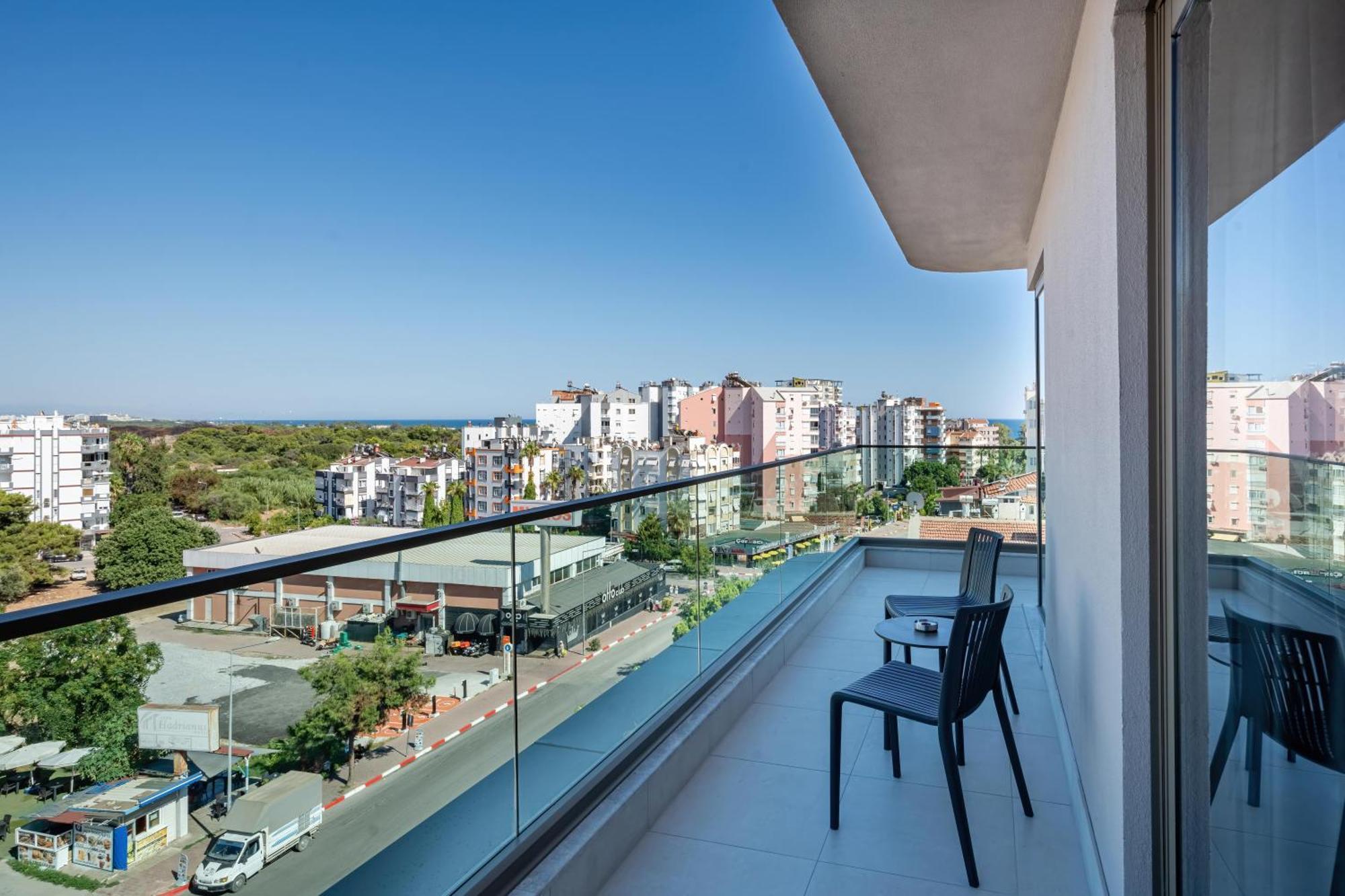 Awen Lara Hotel Antalya Exterior photo
